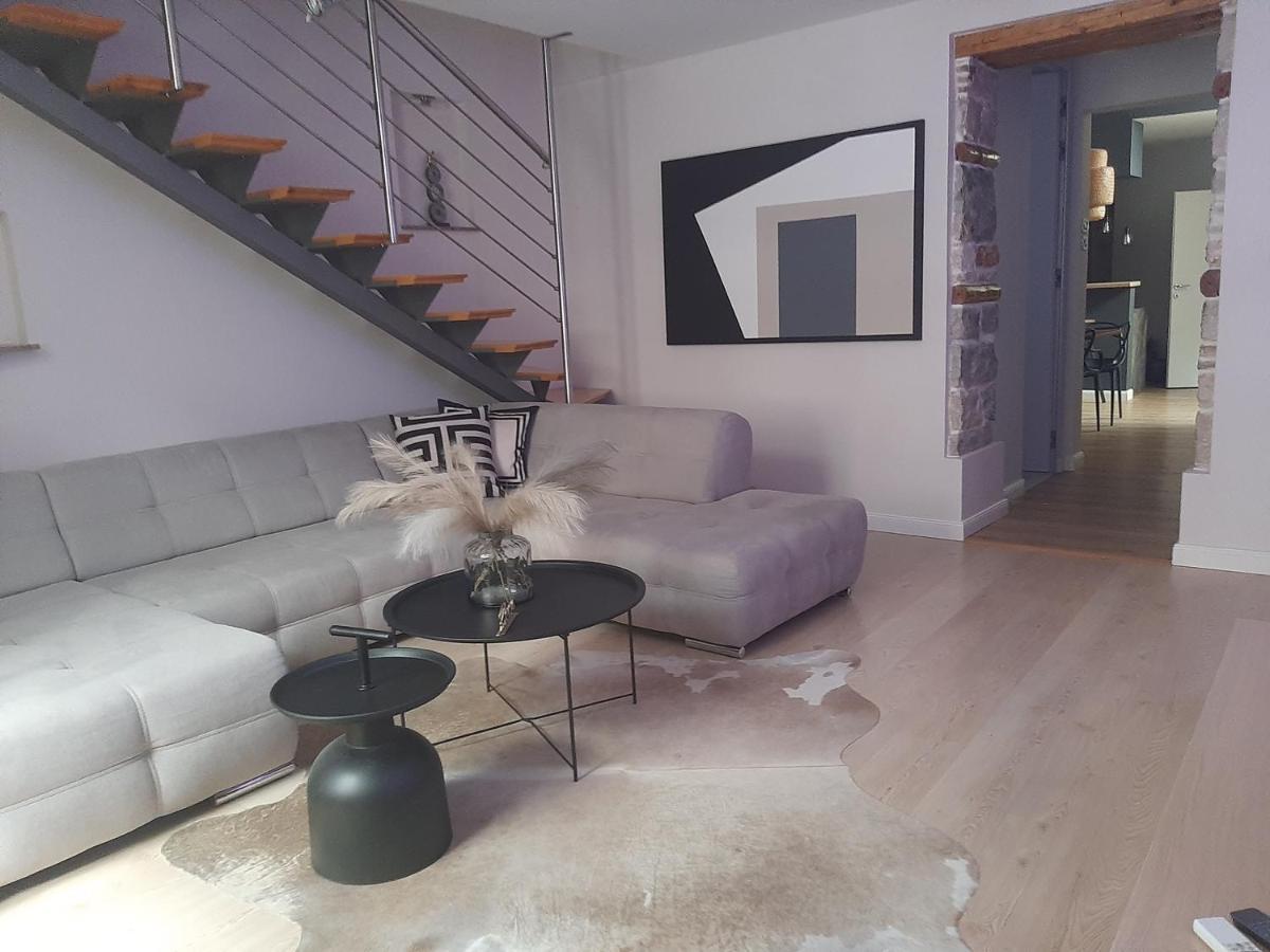 Arena Design Apartments With Free Private Parking And With A Terrace PUY Exterior foto