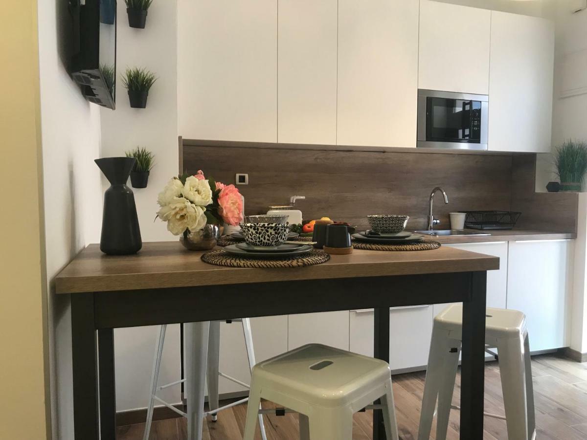 Arena Design Apartments With Free Private Parking And With A Terrace PUY Exterior foto